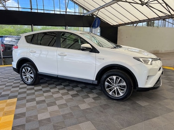 Used Toyota RAV4 2018 for sale - 78267600: Photo