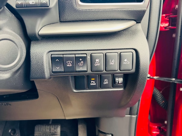 Used Mitsubishi Eclipse Cross 2020 for sale - 76207579: Photo 16