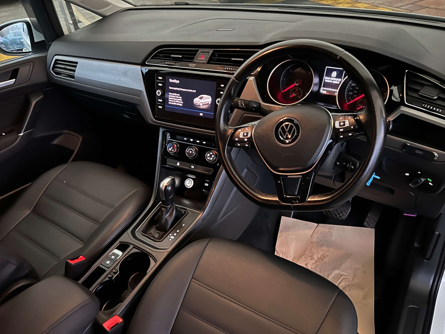 Used Volkswagen Touran 2021 for sale - 77038514: Photo 12