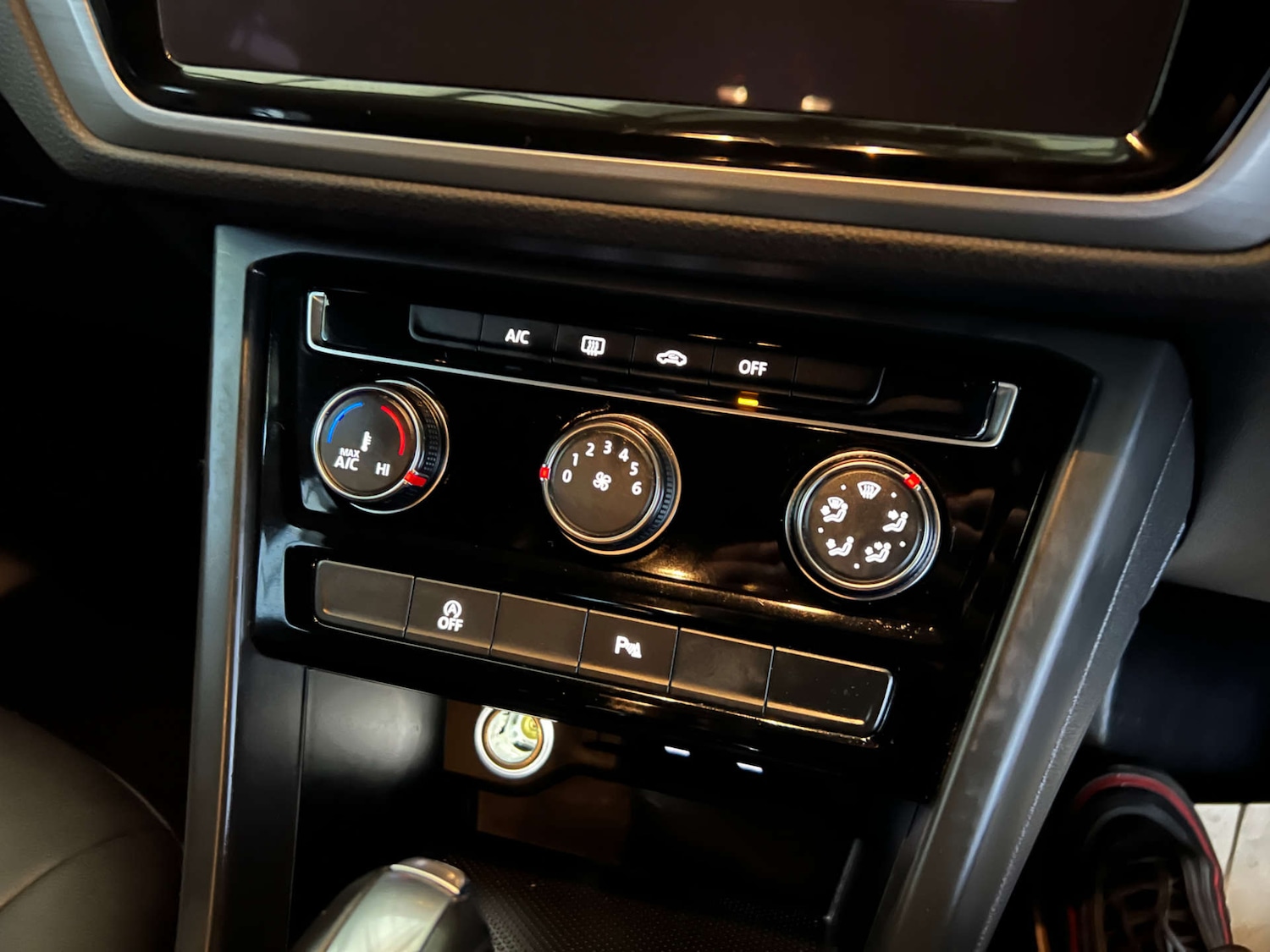 Used Volkswagen Touran 2021 for sale - 77038514: Photo 14