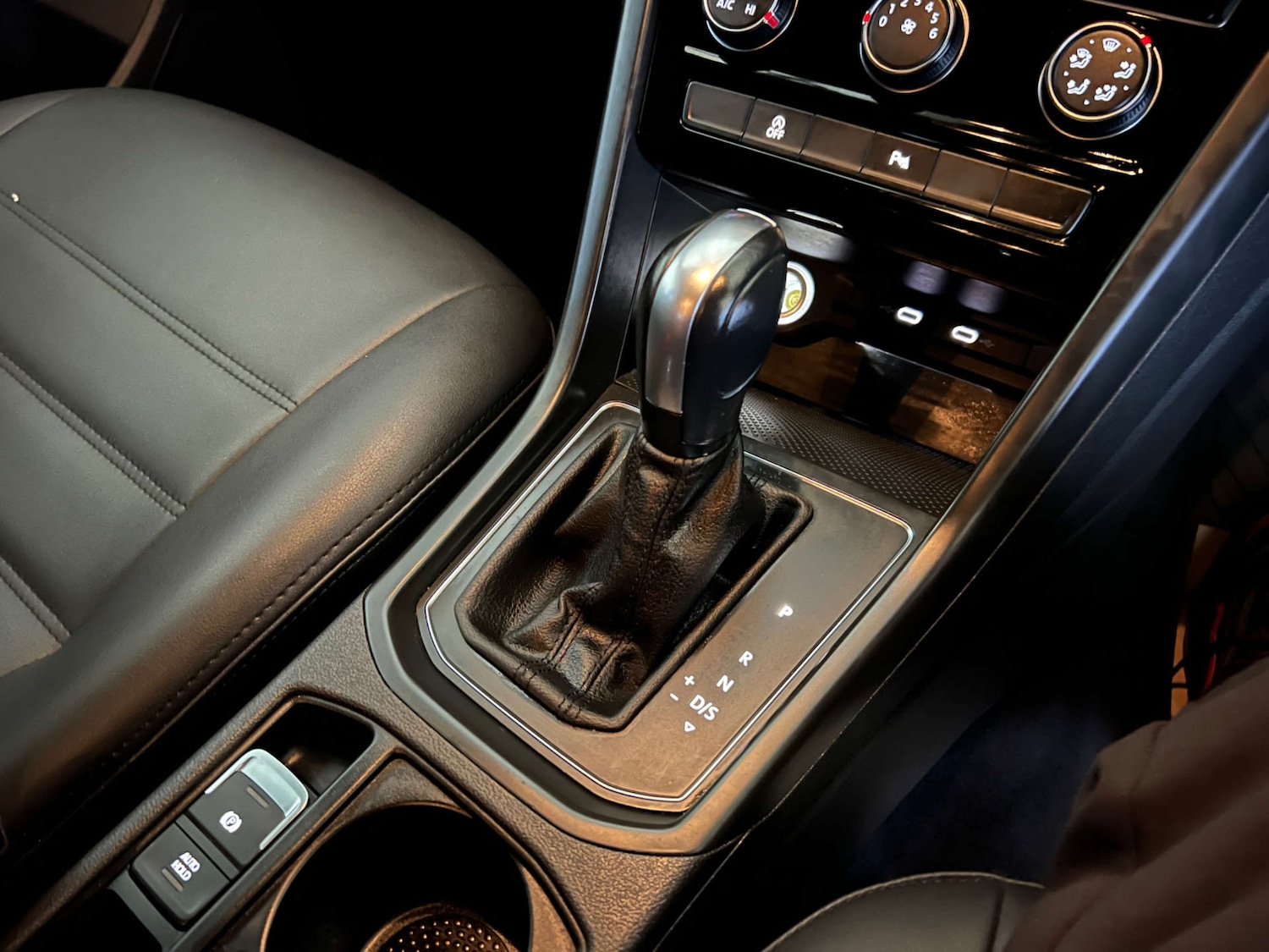 Used Volkswagen Touran 2021 for sale - 77038514: Photo 15