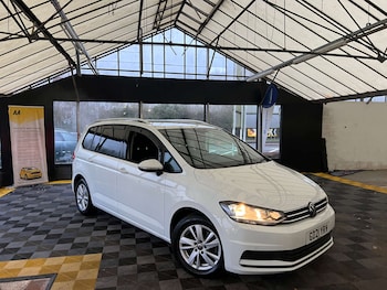 Used Volkswagen Touran 2021 for sale - 77038514: Photo