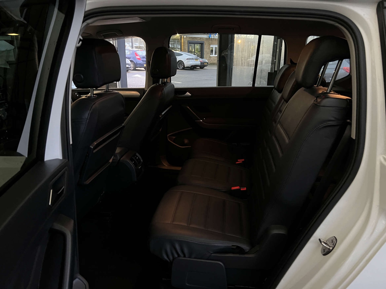 Used Volkswagen Touran 2021 for sale - 77038514: Photo 24