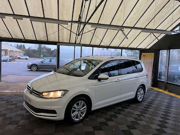 Used Volkswagen Touran 2021 for sale - 77038514: Photo