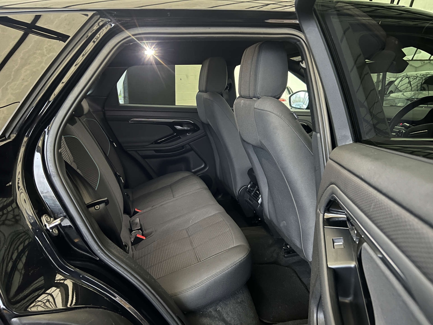 Used Land Rover Range Rover Evoque 2019 for sale - 77053572: Photo 26