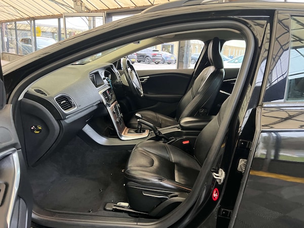 Used Volvo V40 2015 for sale - 76287451: Photo 22