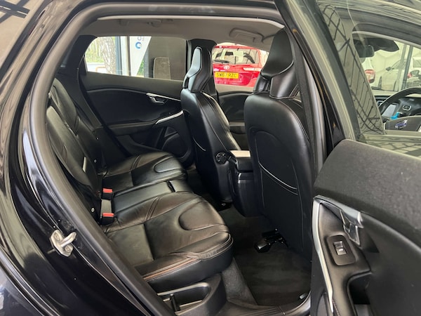 Used Volvo V40 2015 for sale - 76287451: Photo 26