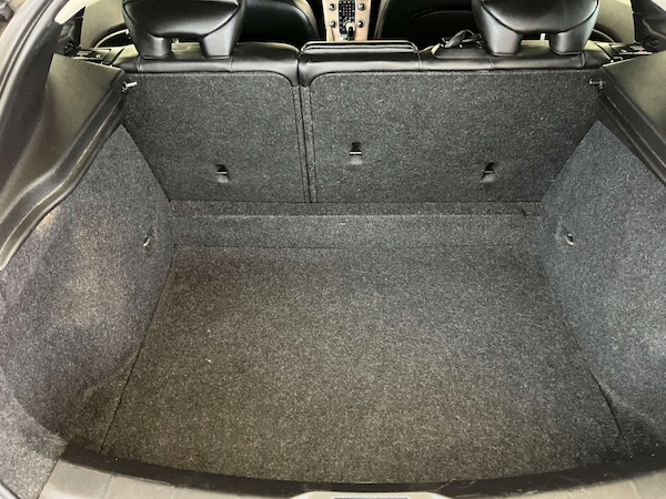 Used Volvo V40 2015 for sale - 76287451: Photo 28