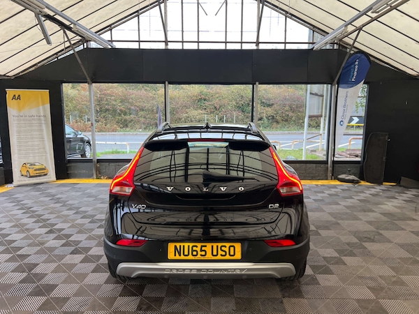 Used Volvo V40 2015 for sale - 76287451: Photo 7