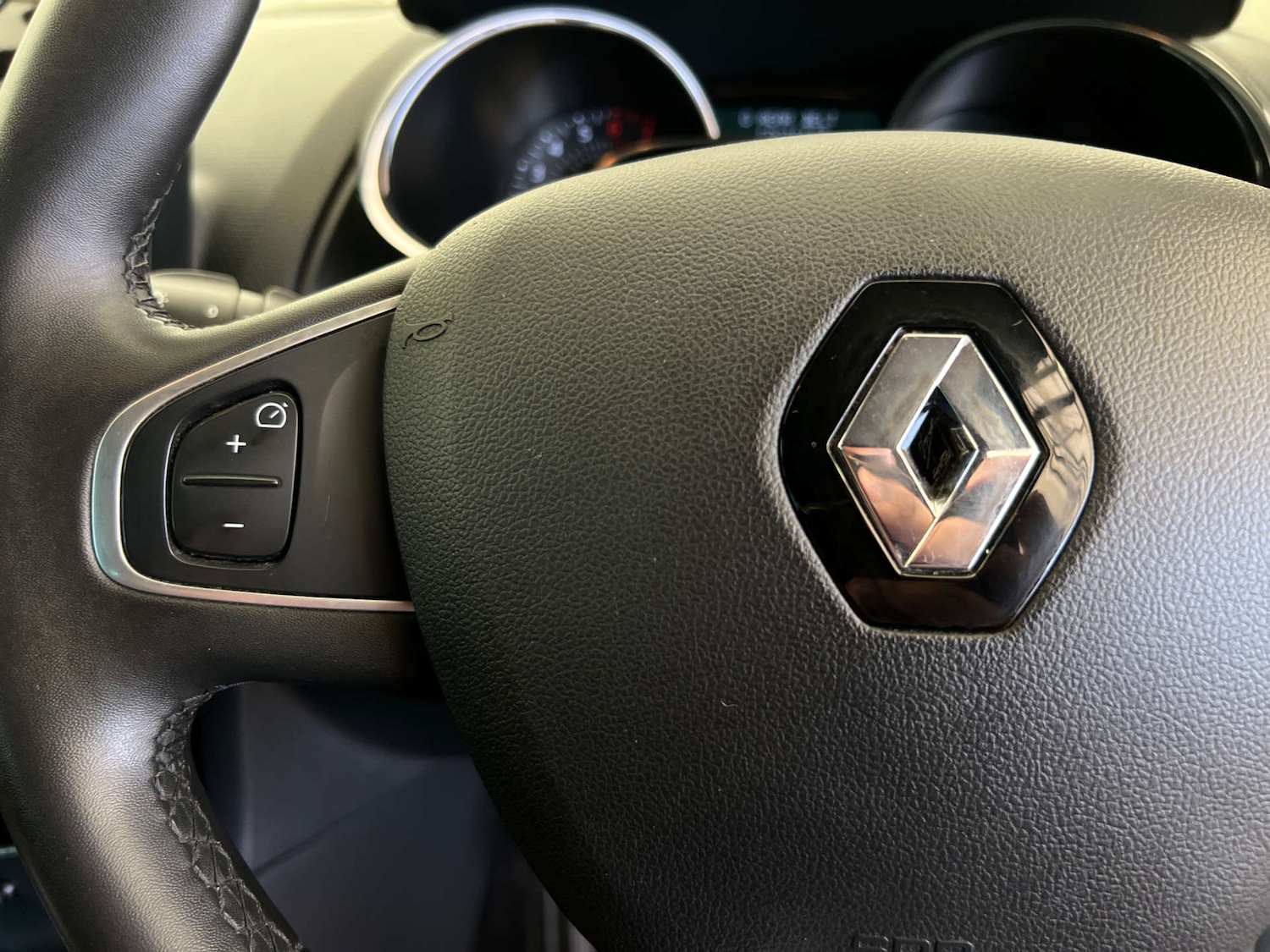 Used Renault Clio 2019 for sale - 78202485: Photo 15