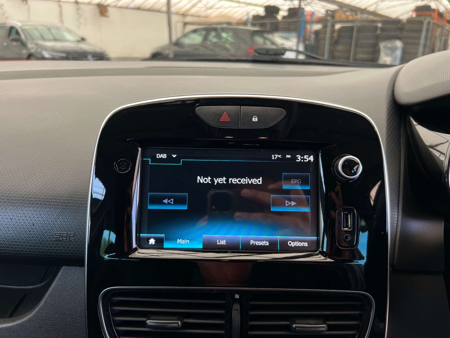 Used Renault Clio 2019 for sale - 78202485: Photo 17