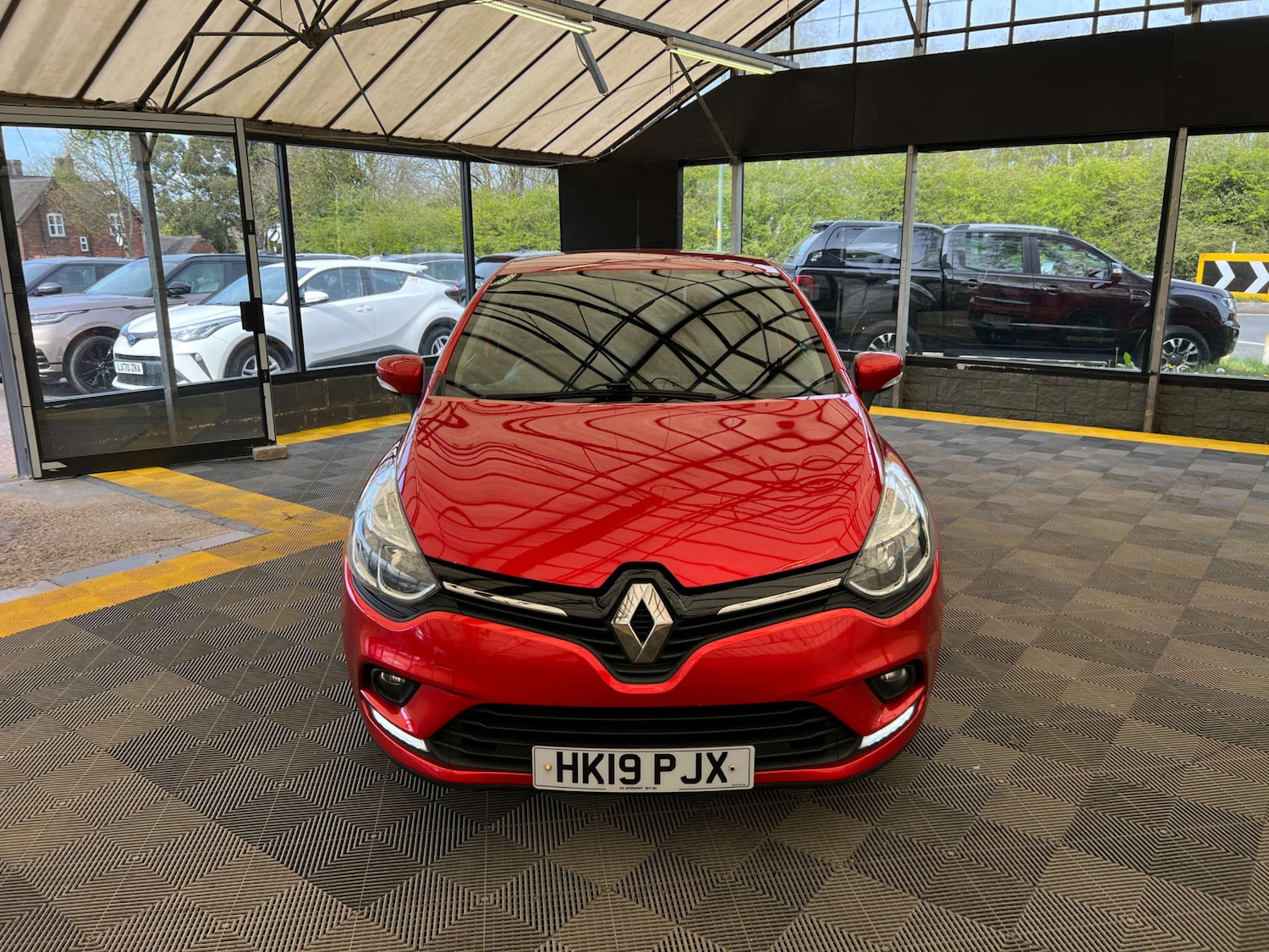 Used Renault Clio 2019 for sale - 78202485: Photo 4