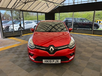 Used Renault Clio 2019 for sale - 78202485: Photo