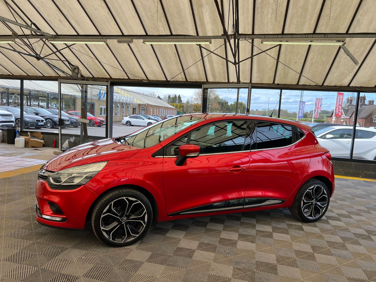 Used Renault Clio 2019 for sale - 78202485: Photo 5