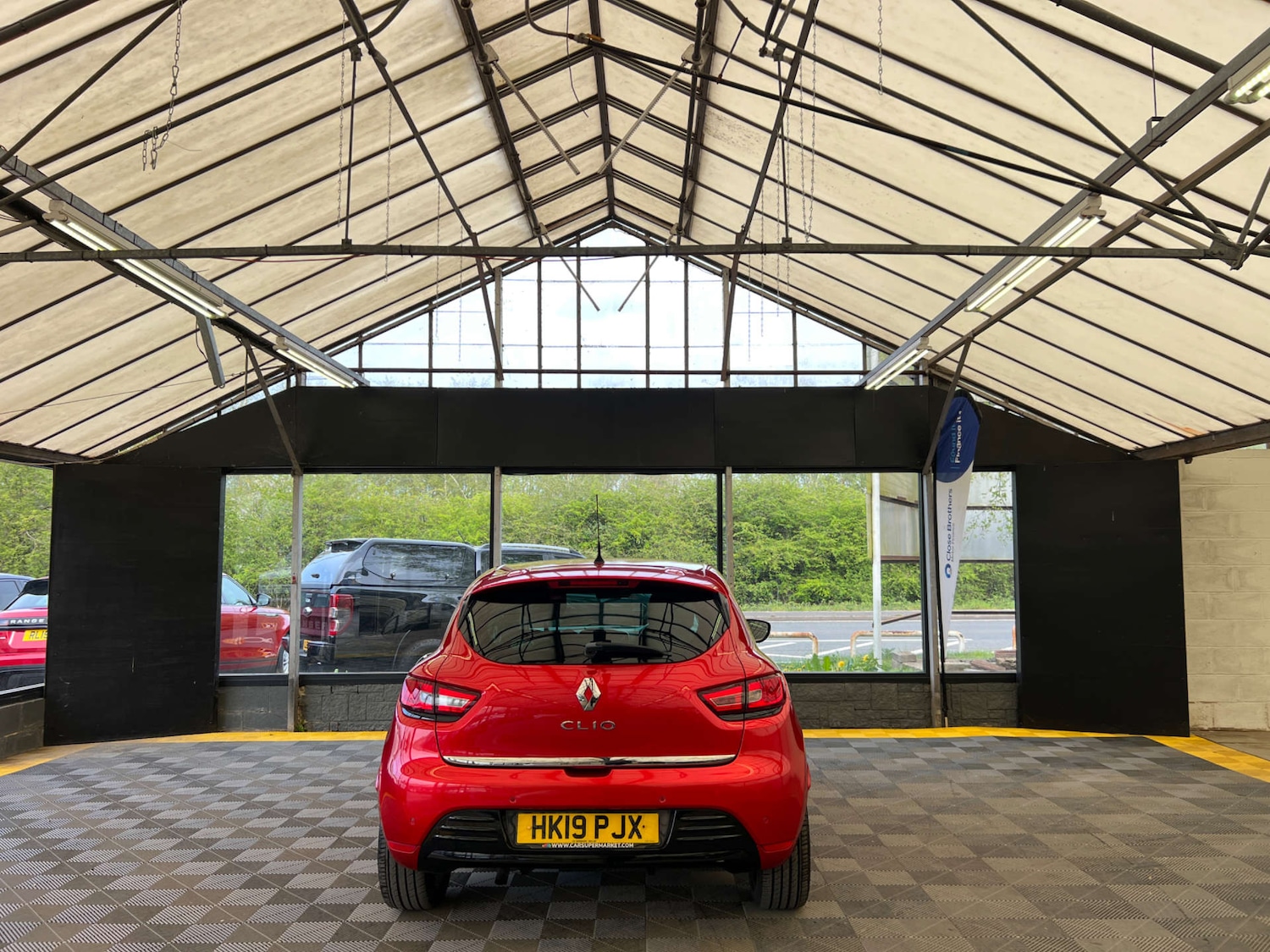Used Renault Clio 2019 for sale - 78202485: Photo 8