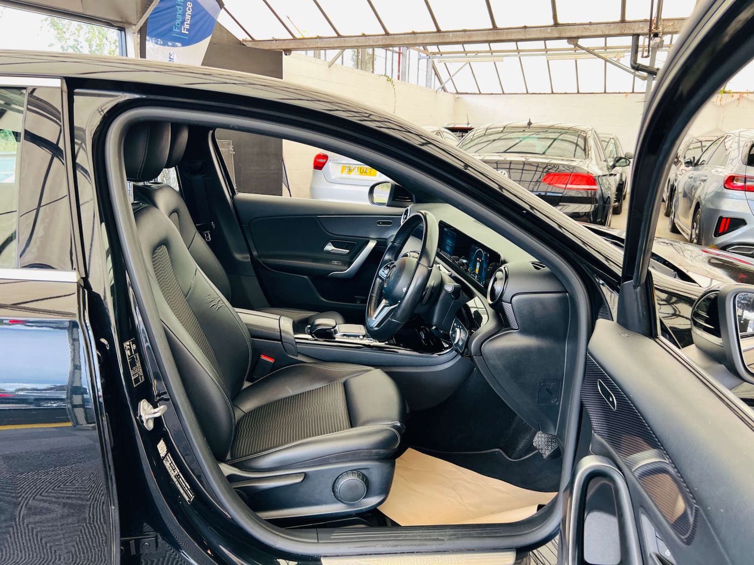 Used Mercedes-Benz A-Class 2020 for sale - 76407044: Photo 10