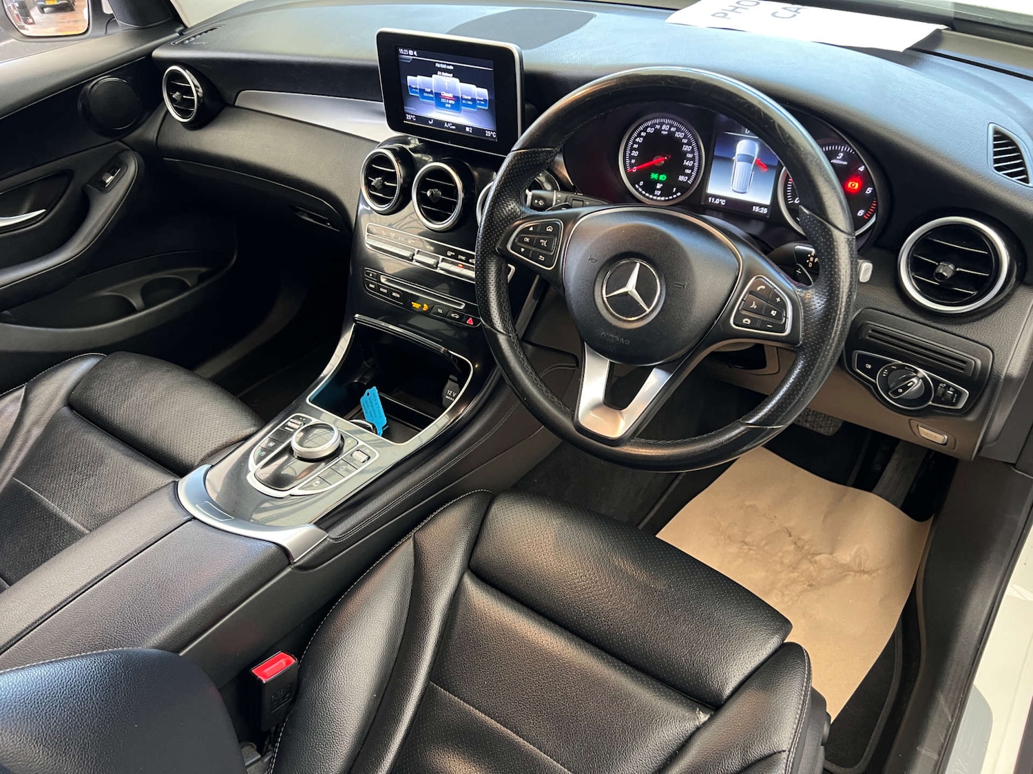 Used Mercedes-Benz GLC 2017 for sale - 76650401: Photo 11