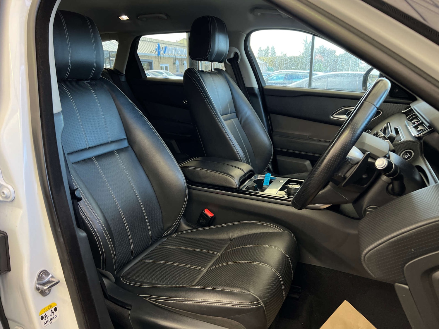 Used Land Rover Range Rover Velar 2018 for sale - 78025297: Photo 11