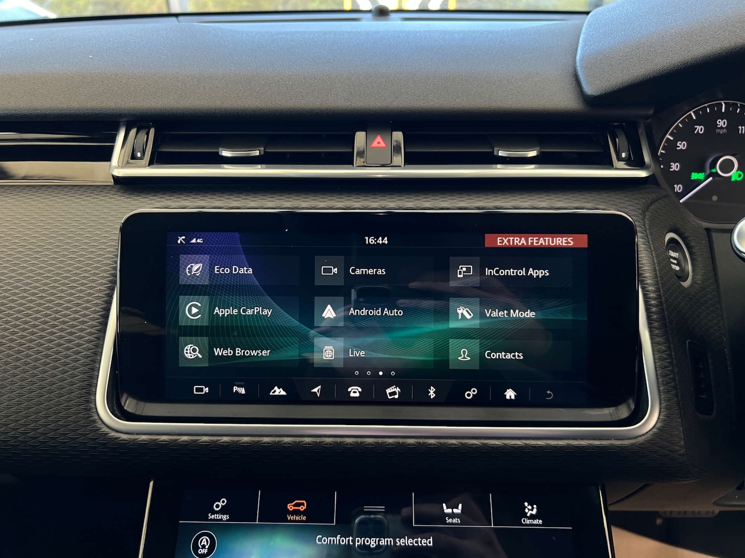 Used Land Rover Range Rover Velar 2018 for sale - 78025297: Photo 23