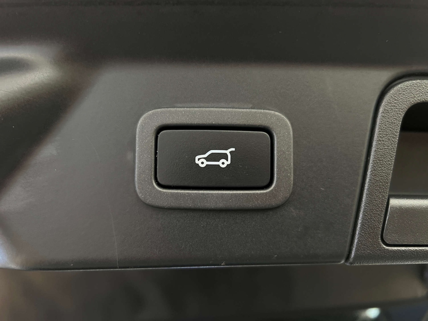 Used Land Rover Range Rover Velar 2018 for sale - 78025297: Photo 30