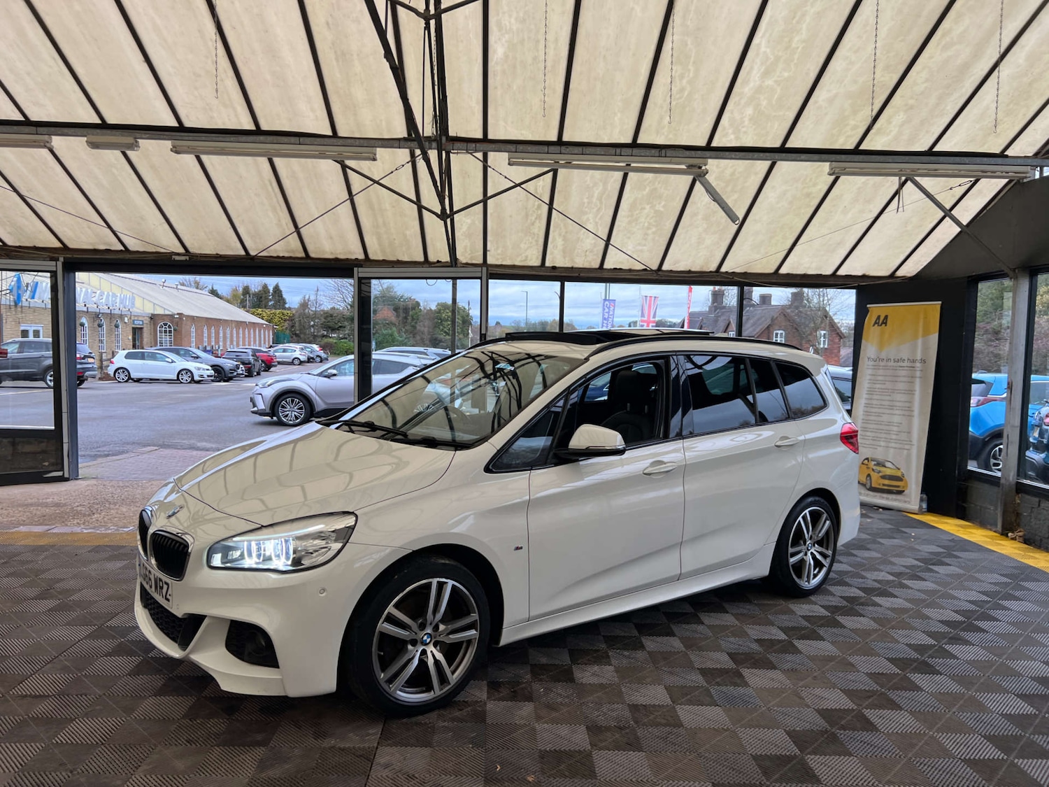 Used BMW 2 Series 2016 for sale - 76734391: Photo 3