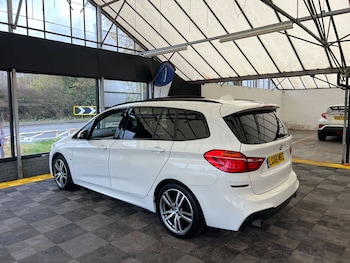 Used BMW 2 Series 2016 for sale - 76734391: Photo