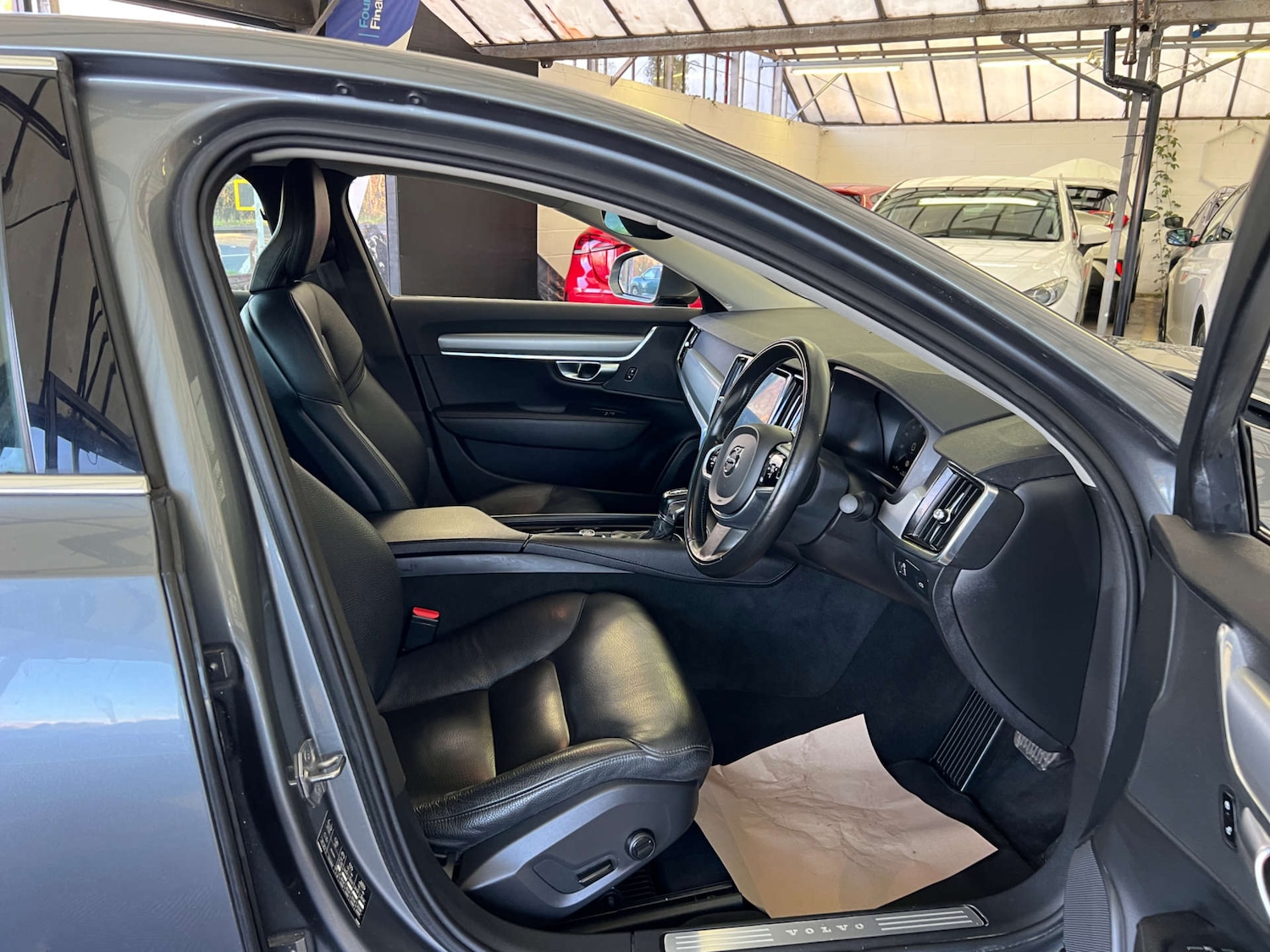 Used Volvo S90 2019 for sale - 76940207: Photo 9