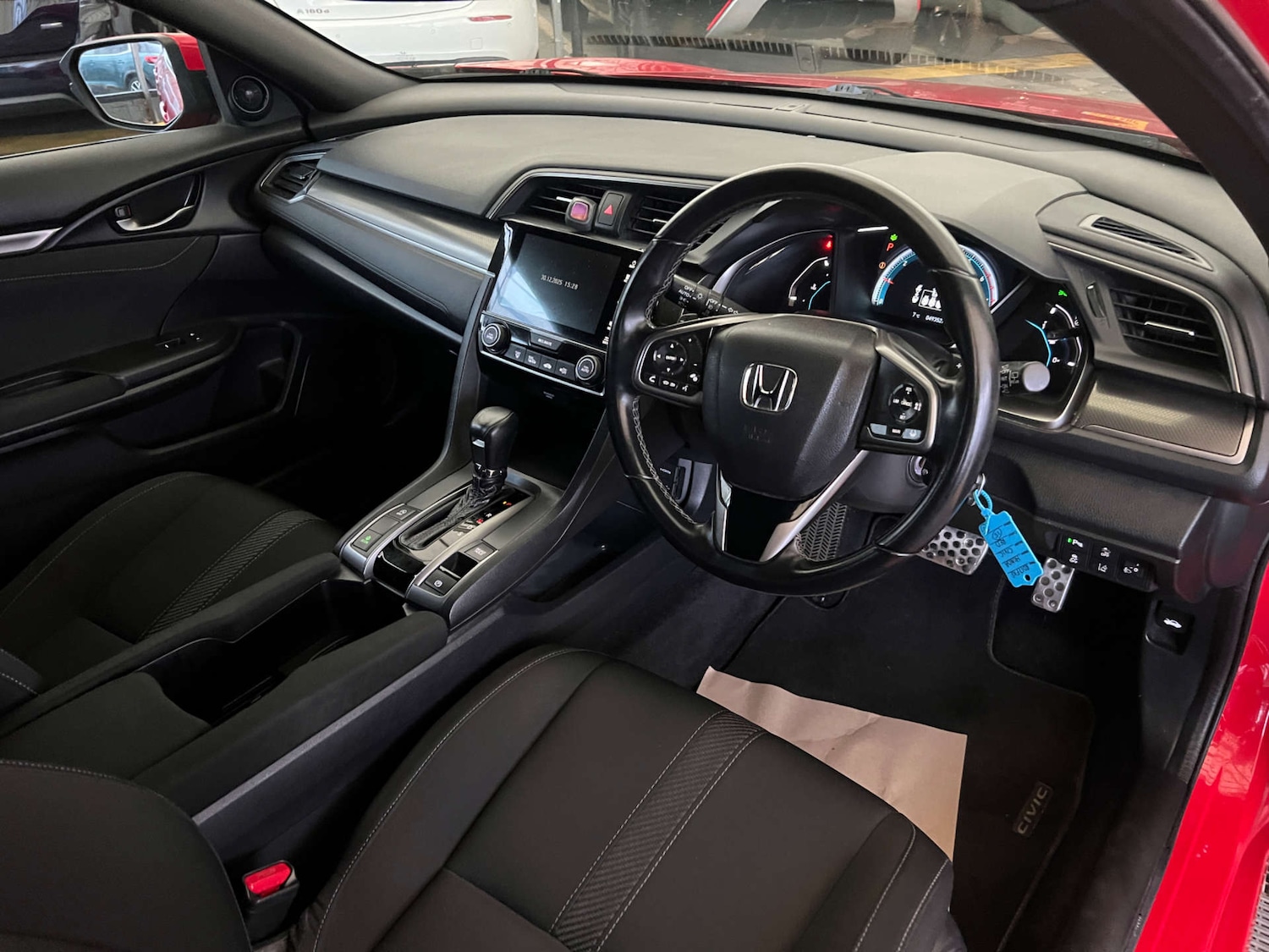 Used Honda Civic 2017 for sale - 77073373: Photo 14