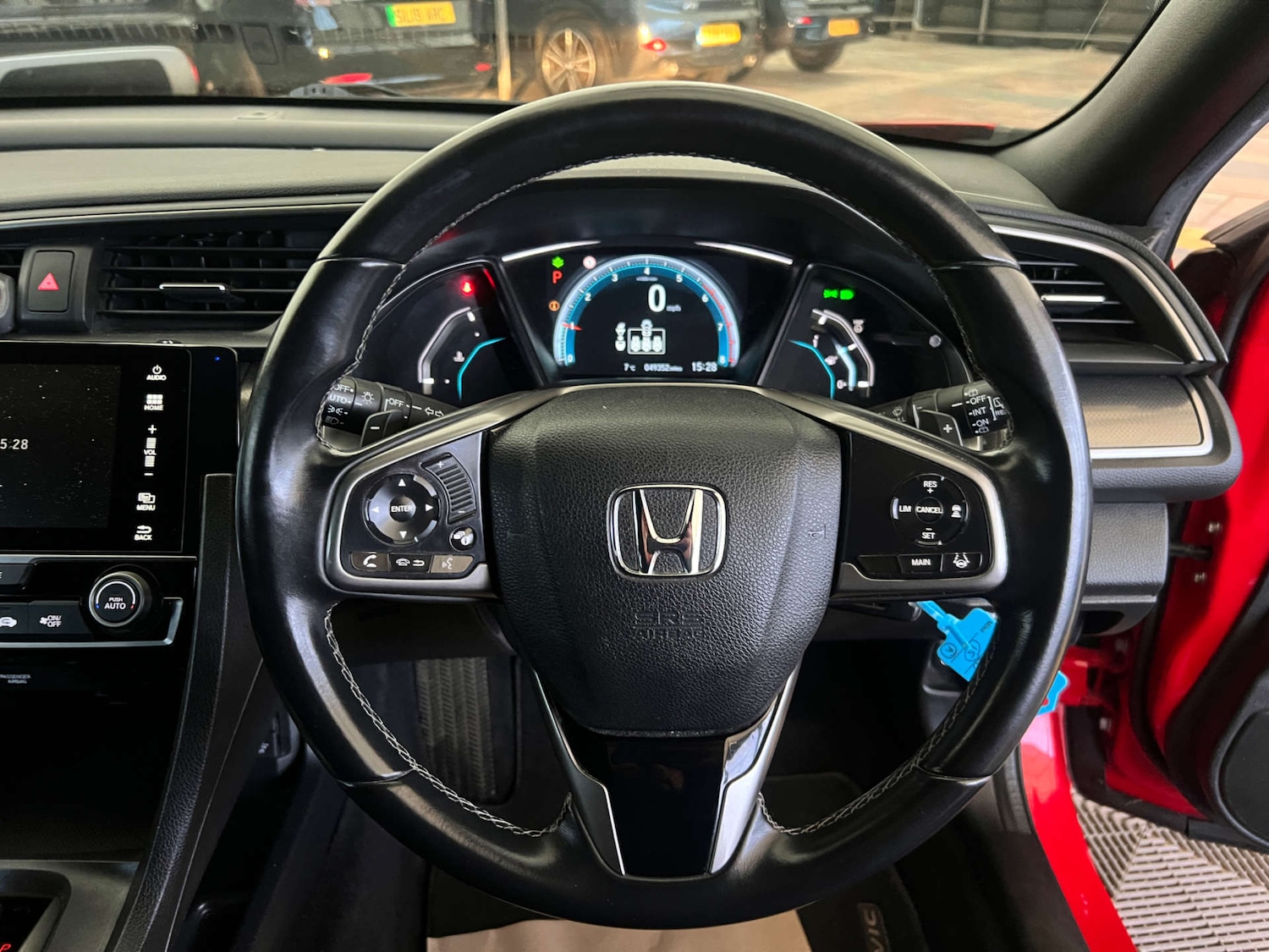 Used Honda Civic 2017 for sale - 77073373: Photo 18