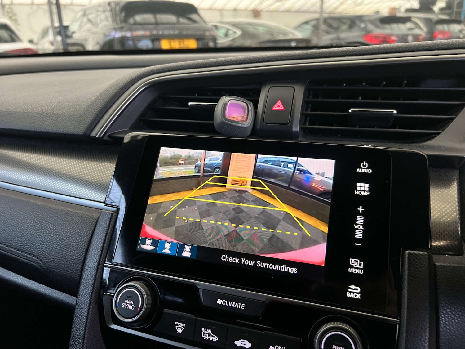 Used Honda Civic 2017 for sale - 77073373: Photo 19