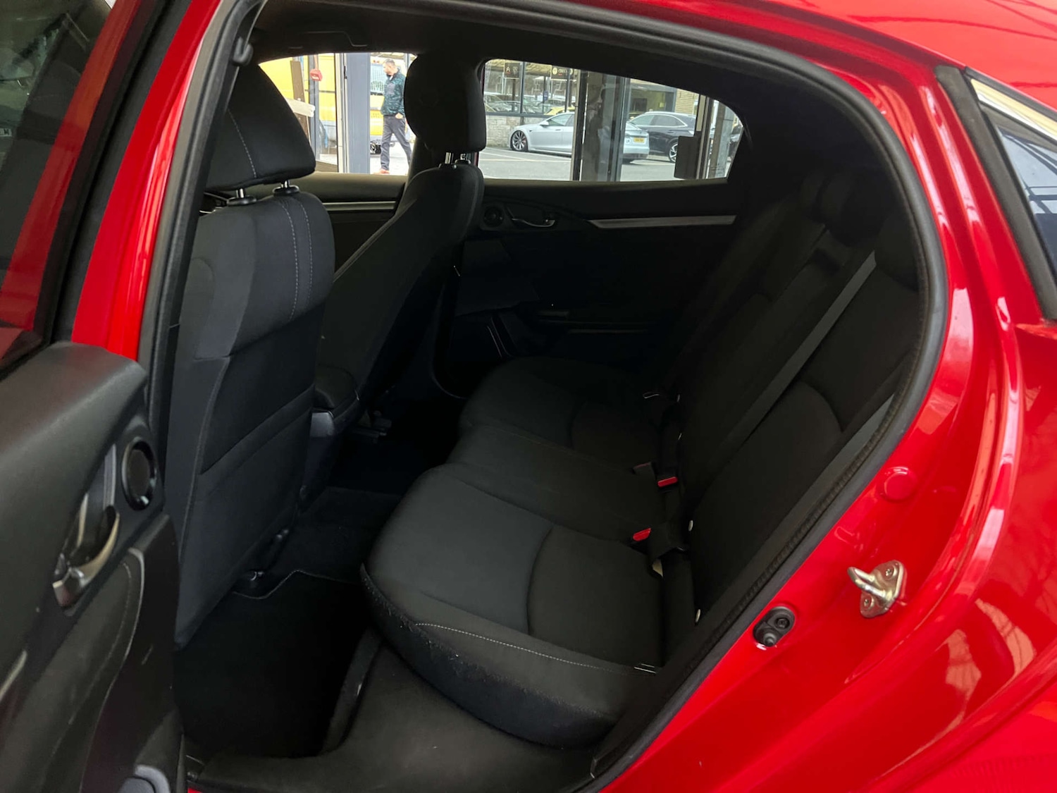 Used Honda Civic 2017 for sale - 77073373: Photo 26