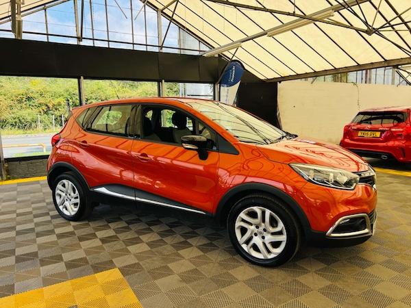 Used Renault Captur 2017 for sale - 75470106: Photo 3