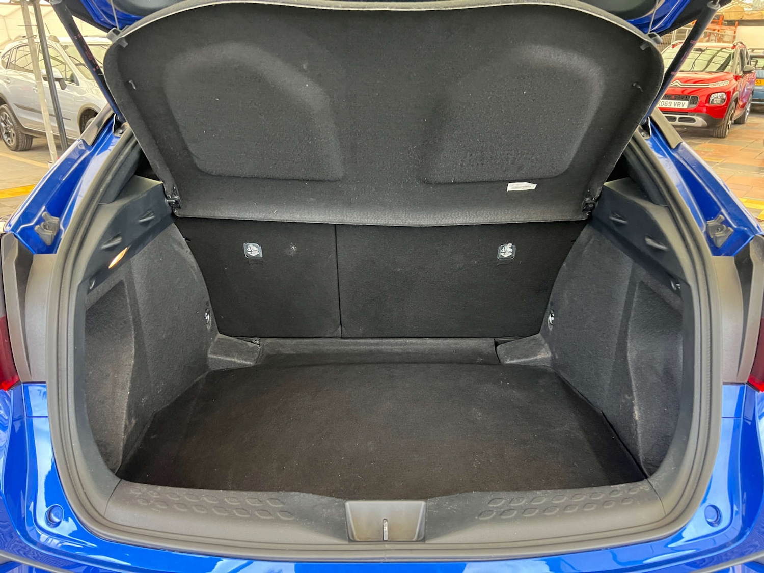 Used Toyota C-HR 2021 for sale - 76329516: Photo 29