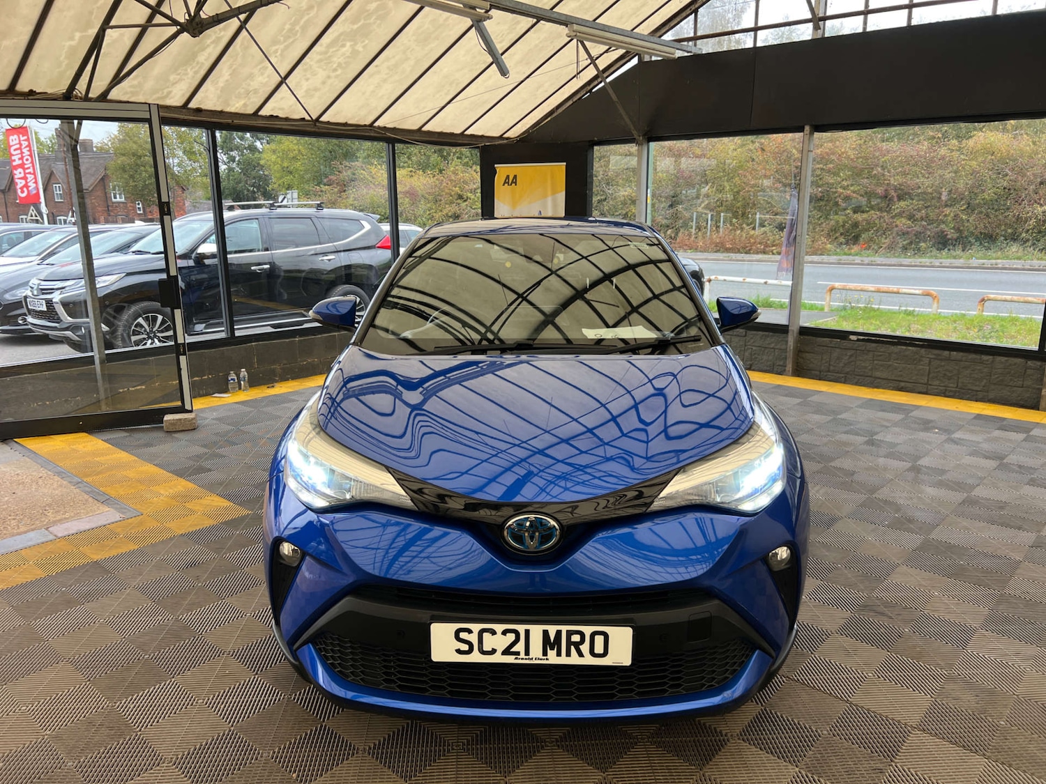 Used Toyota C-HR 2021 for sale - 76329516: Photo 3