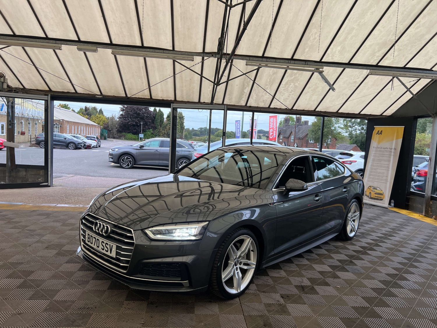 Used Audi A5 2020 for sale - 76097135: Photo 3