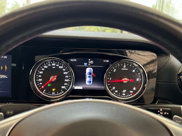 Used Mercedes-Benz E-Class 2018 for sale - 76174338: Photo 16