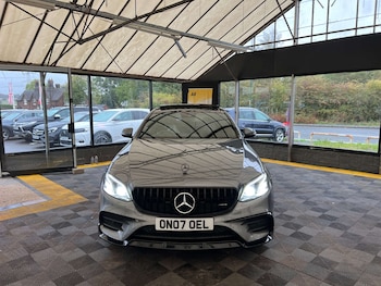 Used Mercedes-Benz E-Class 2018 for sale - 76174338: Photo 2
