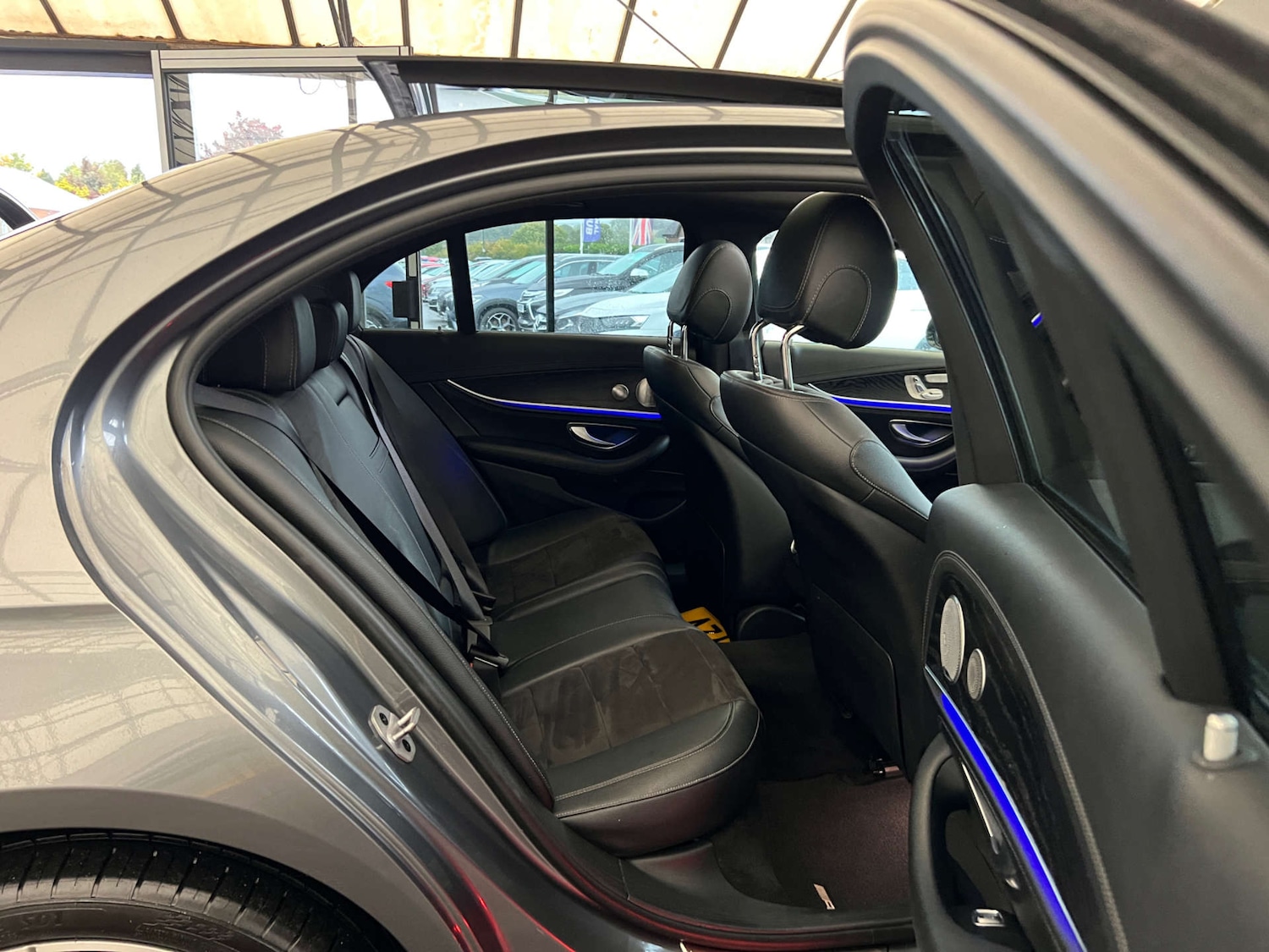 Used Mercedes-Benz E Class 2018 for sale - 76174338: Photo 35