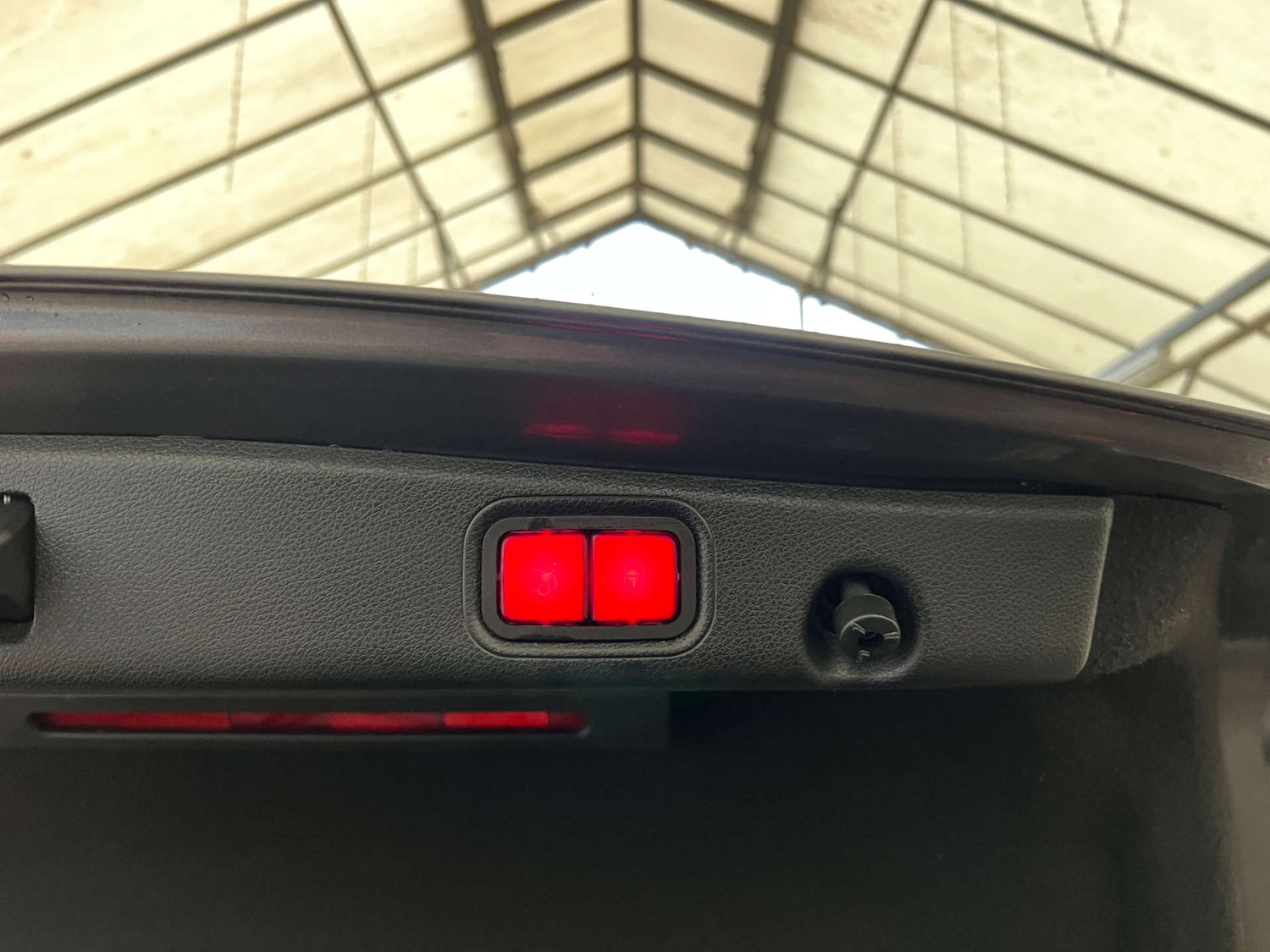 Used Mercedes-Benz E Class 2018 for sale - 76174338: Photo 36