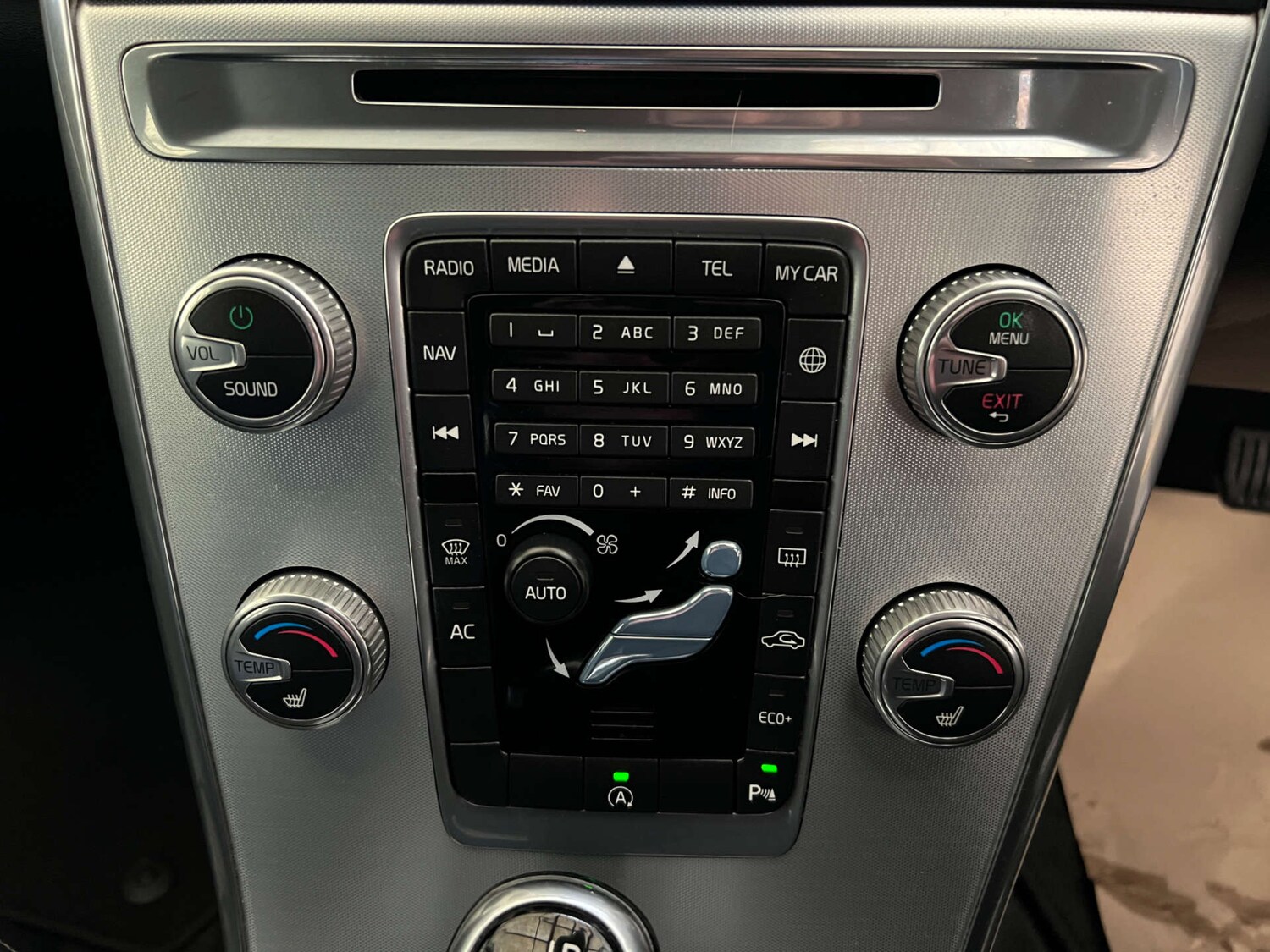 Used Volvo XC60 2016 for sale - 77688299: Photo 21