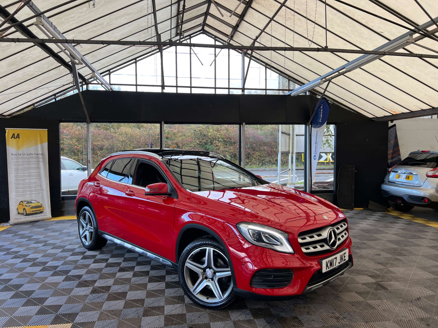 Used Mercedes-Benz GLA 2017 for sale - 76376988: Photo 1