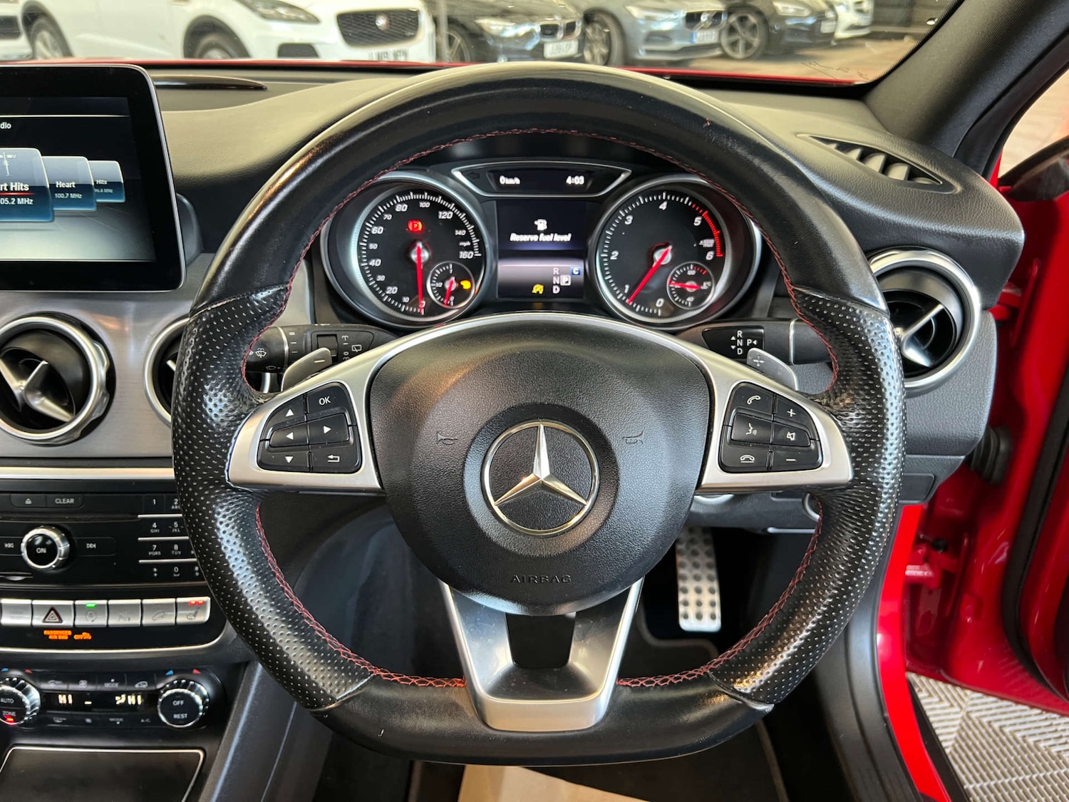 Used Mercedes-Benz GLA 2017 for sale - 76376988: Photo 11