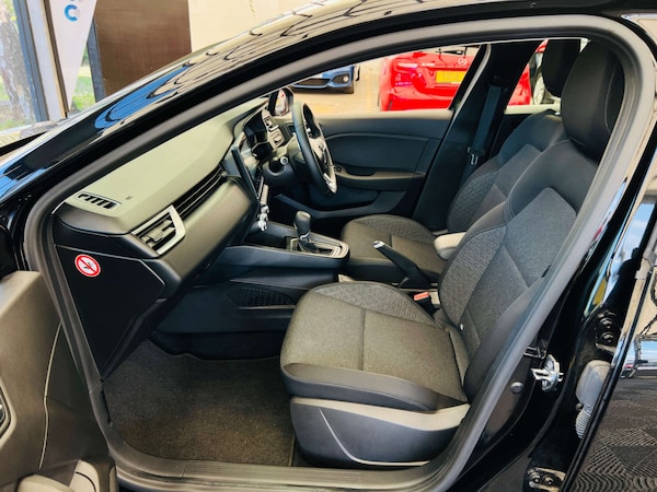 Used Renault Clio 2021 for sale - 76277867: Photo 25