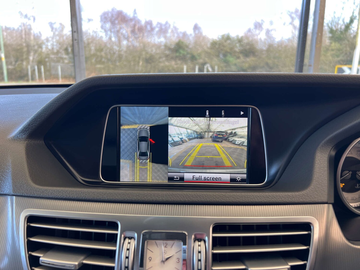 Used Mercedes-Benz E Class 2014 for sale - 77675375: Photo 15