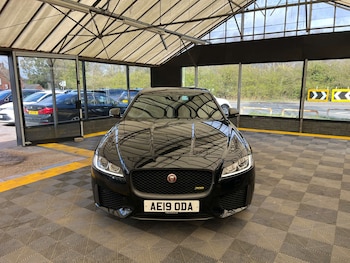 Used Jaguar XF 2019 for sale - 78340623: Photo