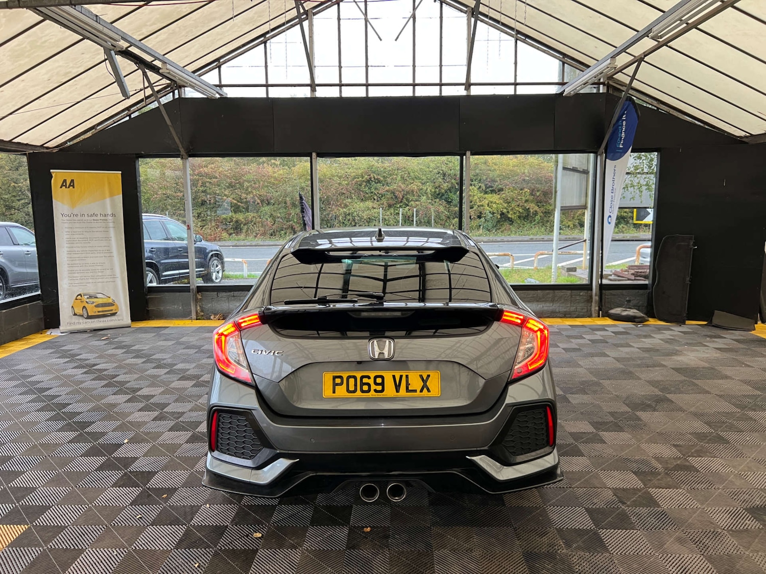 Used Honda Civic 2019 for sale - 76174351: Photo 6