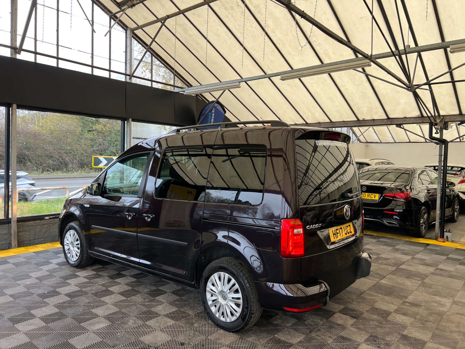 Used Volkswagen Caddy 2017 for sale - 77168072: Photo 5