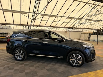 Used Kia Sorento 2018 for sale - 79302470: Photo