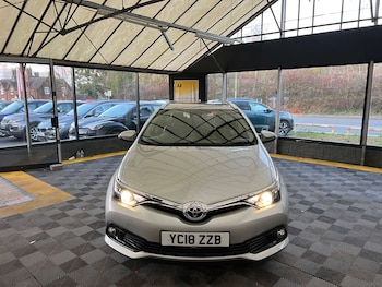 Used Toyota Auris 2018 for sale - 76618863: Photo