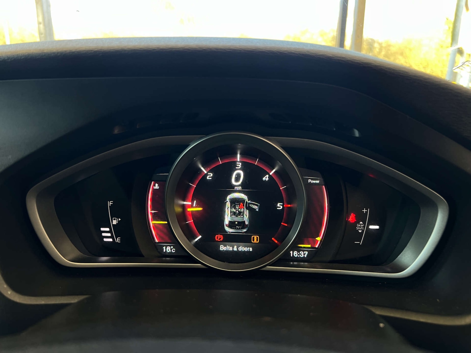 Used Volvo V40 2017 for sale - 77946393: Photo 13